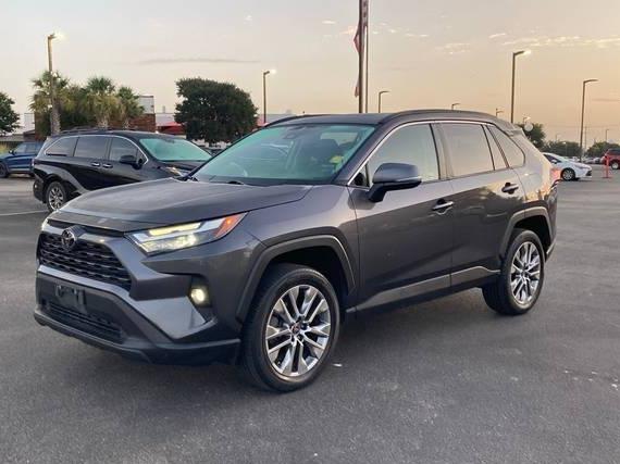 TOYOTA RAV4 2022 2T3C1RFV0NC197418 image