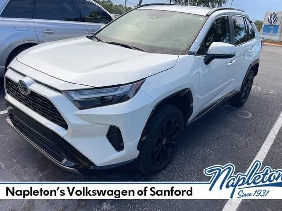 TOYOTA RAV4 2022 JTM16RFVXND078098 image