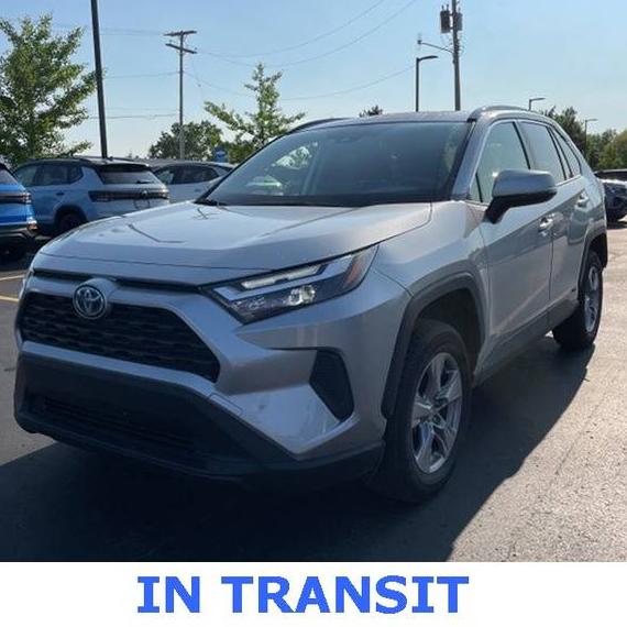 TOYOTA RAV4 2022 JTMRWRFV1ND568514 image