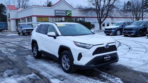 TOYOTA RAV4 2022 JTMRWRFV0ND150235 image