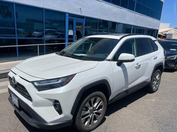 TOYOTA RAV4 2022 2T3N1RFV2NW265273 image