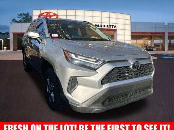 TOYOTA RAV4 2022 2T3W1RFV8NC204399 image