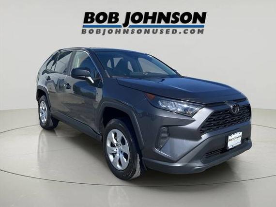 TOYOTA RAV4 2022 2T3F1RFV6NC293325 image