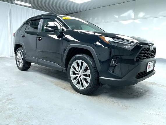 TOYOTA RAV4 2022 2T3A1RFV6NW318510 image