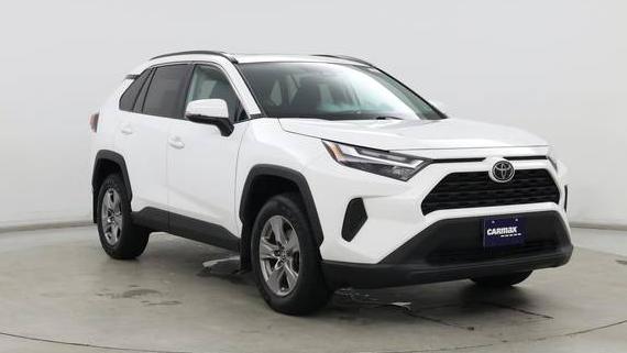 TOYOTA RAV4 2022 2T3P1RFV3NC295618 image