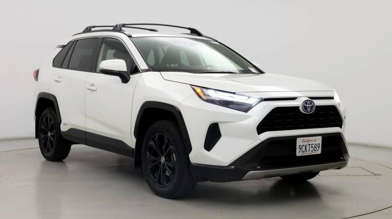 TOYOTA RAV4 2022 JTM16RFV5ND059068 image