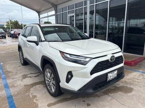 TOYOTA RAV4 2022 2T3C1RFV4NW210492 image
