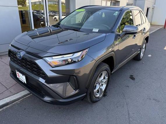 TOYOTA RAV4 2022 JTMRWRFV0ND157184 image