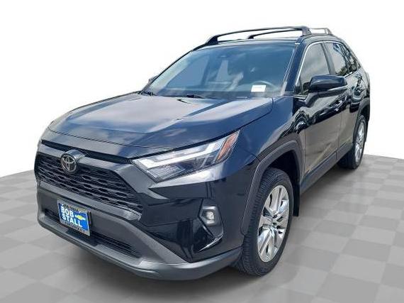 TOYOTA RAV4 2022 2T3C1RFV3NW236601 image