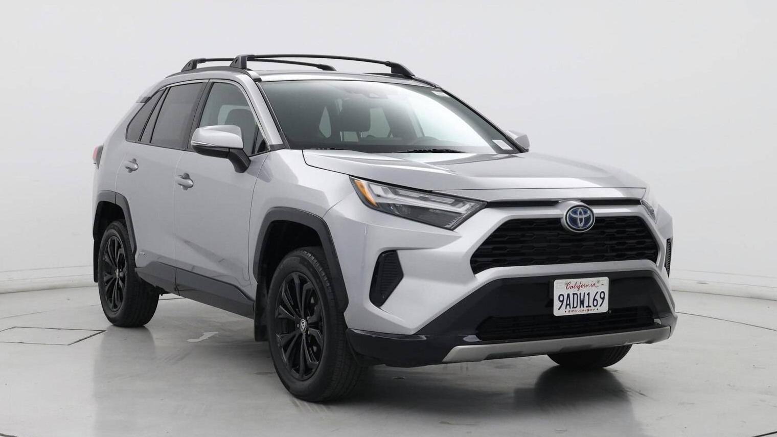 TOYOTA RAV4 2022 4T3T6RFV9NU069243 image