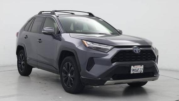 TOYOTA RAV4 2022 JTM16RFV1ND064297 image