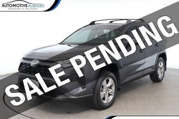 TOYOTA RAV4 2022 2T3P1RFV5NC310880 image