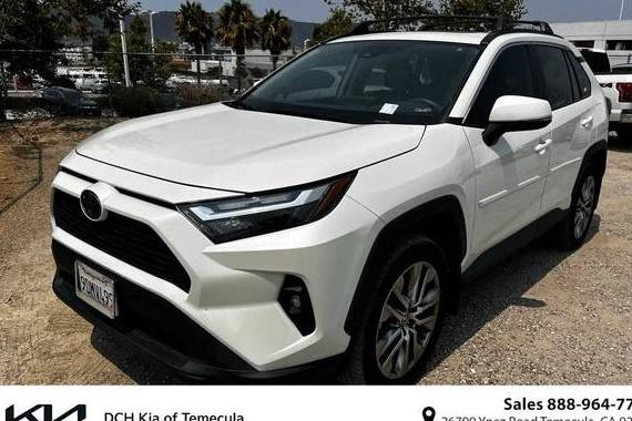 TOYOTA RAV4 2022 2T3C1RFV2NW233835 image