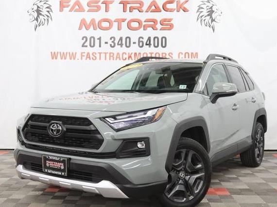 TOYOTA RAV4 2022 2T3J1RFV6NW286061 image