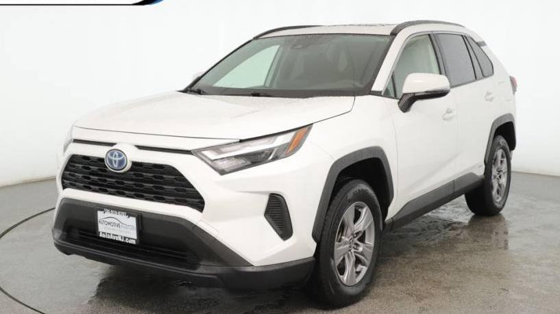 TOYOTA RAV4 2022 JTMRWRFV9ND158558 image