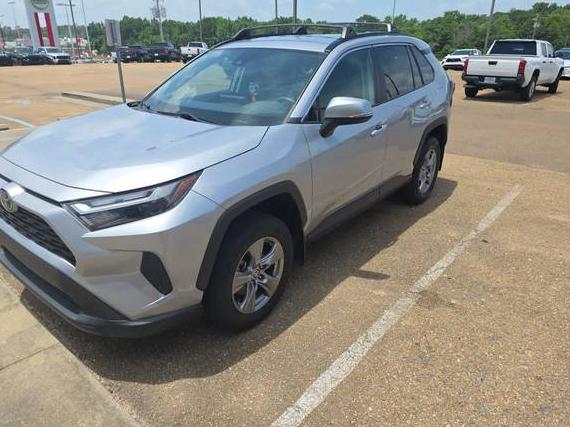 TOYOTA RAV4 2022 2T3W1RFV0NC173472 image