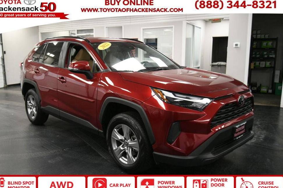 TOYOTA RAV4 2022 2T3P1RFV6NW261204 image