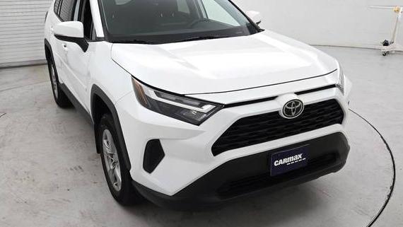 TOYOTA RAV4 2022 2T3P1RFV3NC300218 image