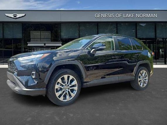 TOYOTA RAV4 2022 2T3C1RFV1NC186069 image