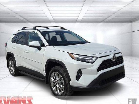 TOYOTA RAV4 2025 2T3A1RFV8SW585286 image