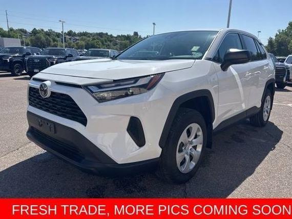 TOYOTA RAV4 2025 2T3F1RFV2SC495428 image