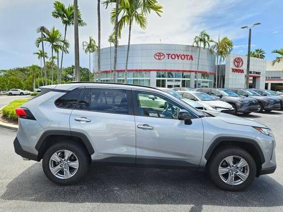 TOYOTA RAV4 2025 JTMLWRFVXSD280413 image