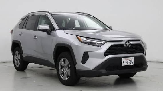 TOYOTA RAV4 2025 2T3W1RFV1SW382343 image