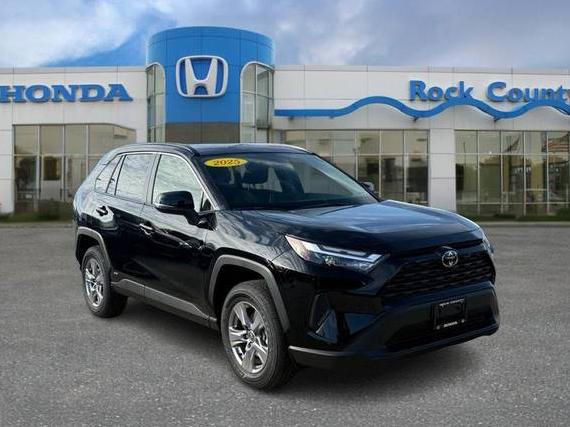 TOYOTA RAV4 2025 JTMRWRFV4SD300486 image