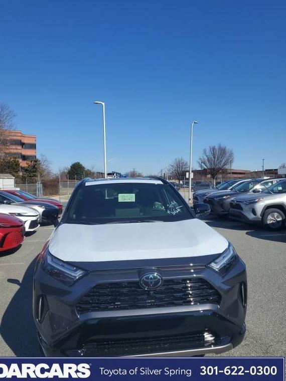 TOYOTA RAV4 2025 JTME6RFV0SJ072230 image