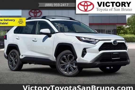 TOYOTA RAV4 2025 JTMB6RFV4SJ076395 image