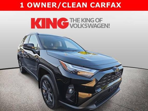 TOYOTA RAV4 2025 2T3B6RFV8SW086297 image