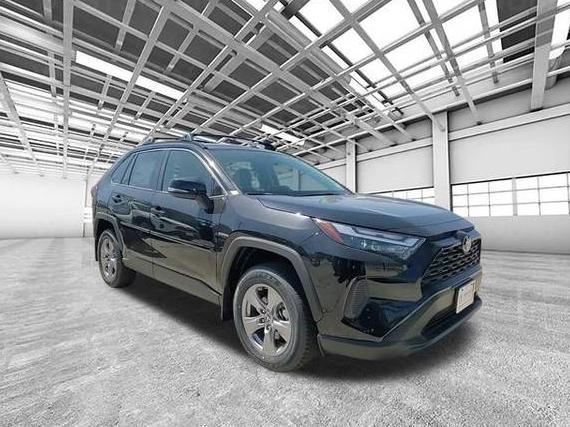 TOYOTA RAV4 2025 JTMRWRFV7SJ066412 image