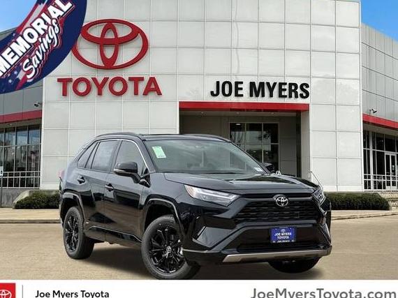 TOYOTA RAV4 2025 JTM16RFV4SD164678 image