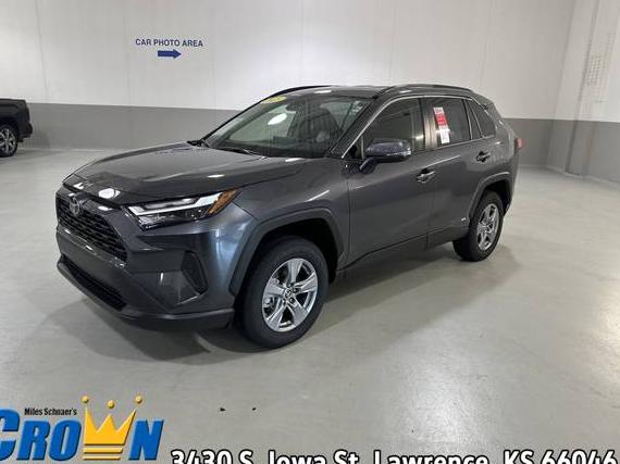 TOYOTA RAV4 2025 JTMMWRFV7SD336621 image