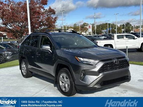 TOYOTA RAV4 2025 JTMRWRFV8SD340487 image