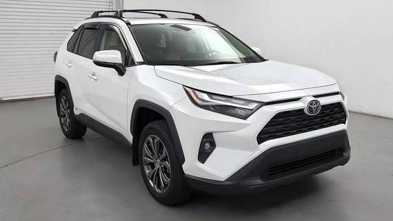 TOYOTA RAV4 2025 JTMB6RFV7SD154599 image