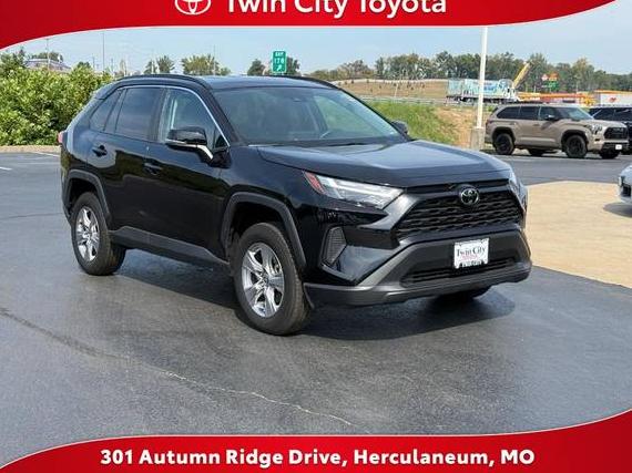 TOYOTA RAV4 2025 2T3P1RFV8SW511392 image