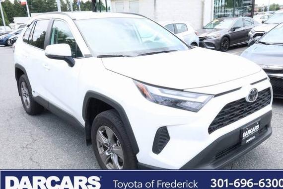 TOYOTA RAV4 2025 2T3RWRFV3SW270710 image