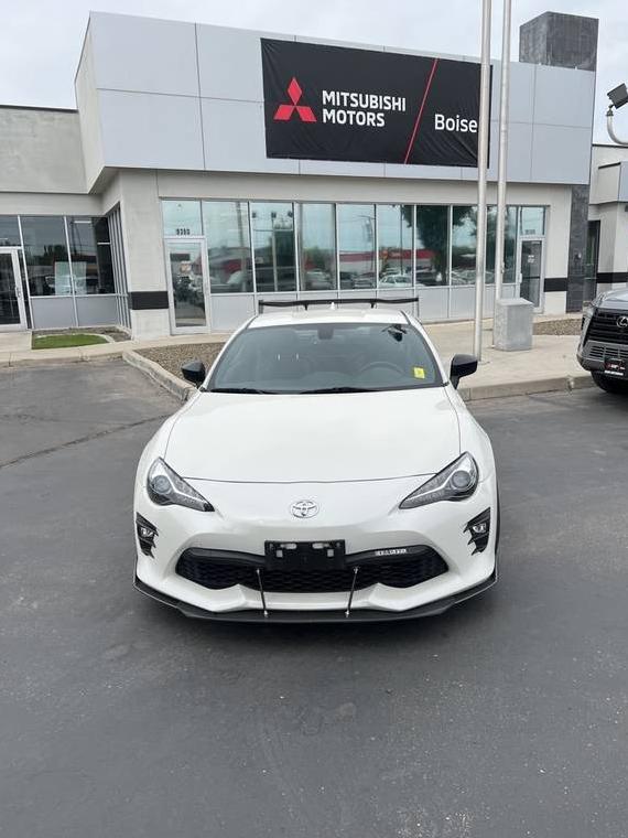 TOYOTA 86 2018 JF1ZNAE13J9701554 image