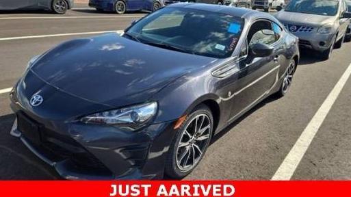 TOYOTA 86 2018 JF1ZNAA11J8701421 image