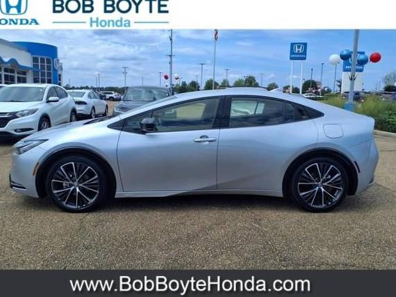 TOYOTA PRIUS 2023 JTDACAAU6P3011399 image