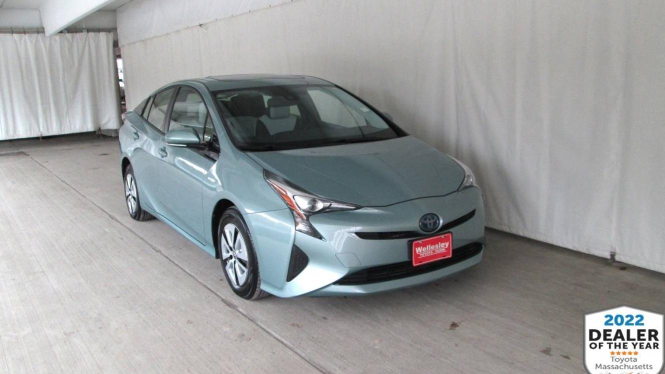 TOYOTA PRIUS 2016 JTDKARFU9G3516256 image