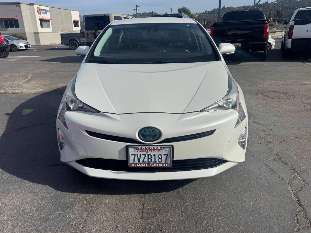 TOYOTA PRIUS 2016 JTDKARFU9G3521988 image