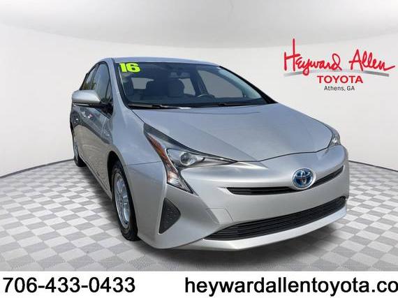 TOYOTA PRIUS 2016 JTDKARFU0G3010458 image
