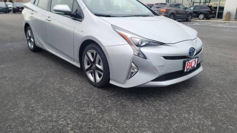 TOYOTA PRIUS 2016 JTDKARFU2G3006296 image