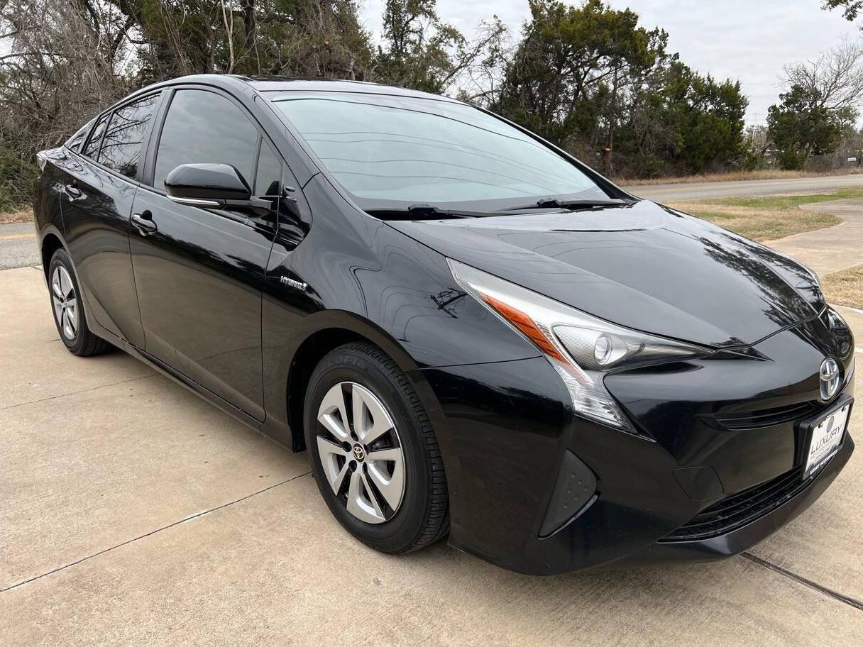 TOYOTA PRIUS 2016 JTDKARFU2G3025589 image