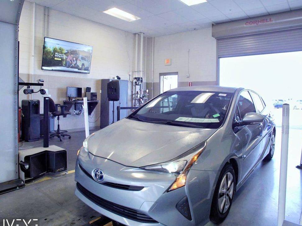 TOYOTA PRIUS 2016 JTDKARFU9G3513986 image