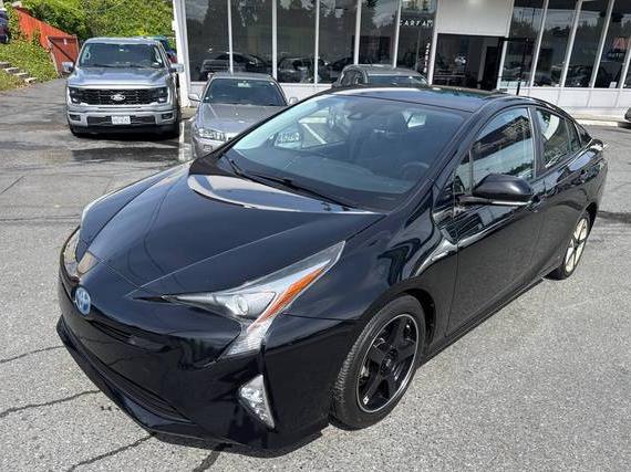 TOYOTA PRIUS 2016 JTDKARFU1G3009819 image