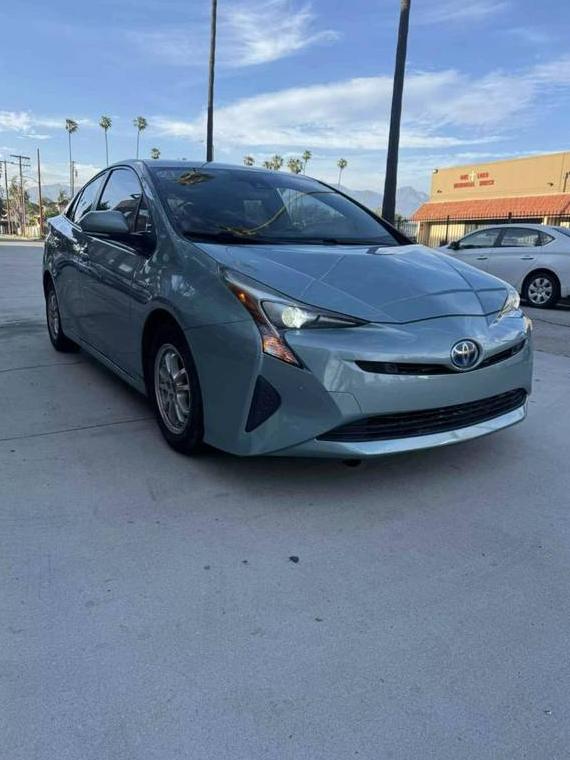TOYOTA PRIUS 2016 JTDKARFU8G3001491 image