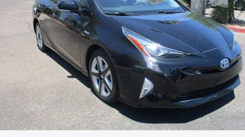 TOYOTA PRIUS 2016 JTDKARFU1G3020402 image